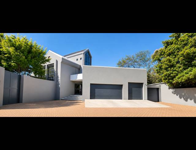 5 BEDROOM HOUSE FOR SALE IN SILWERKRUIN